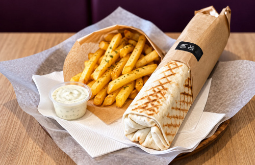 Сеты с шаурмой, сэндвичами или хот-догами + фри от 16р в "Pita Bar" в Бресте